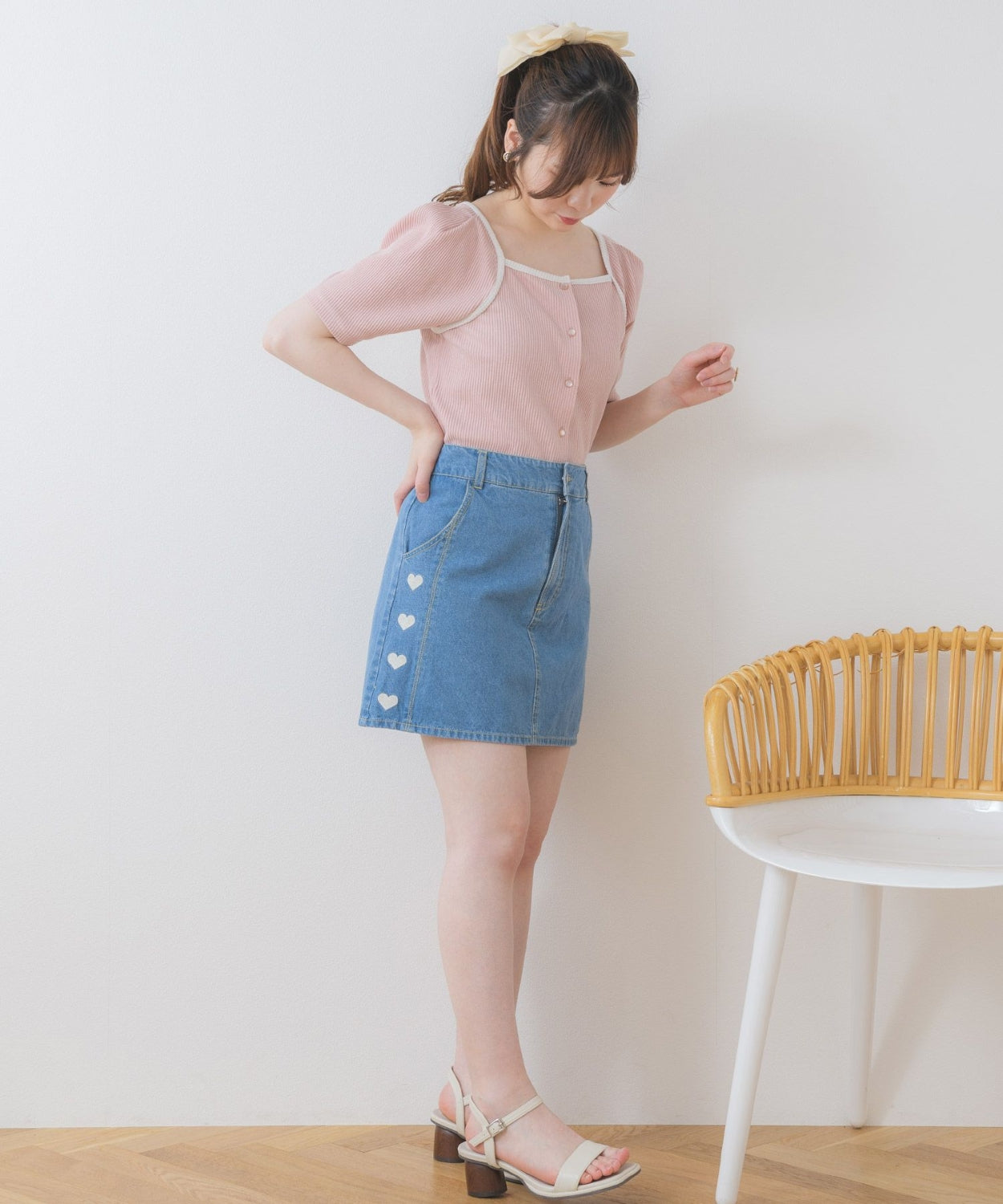 ems excite 心心刺繡牛仔裙 2色 [BT243]