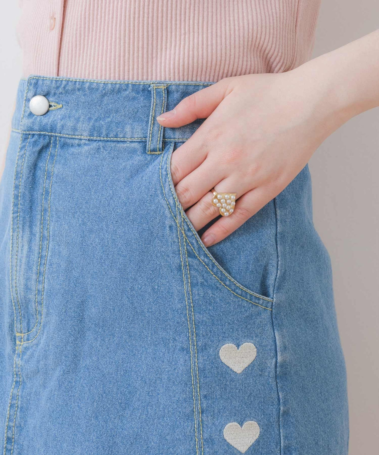 ems excite 心心刺繡牛仔裙 2色 [BT243]