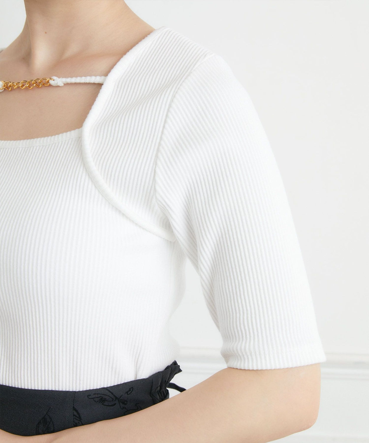 ems excite 鏈條設計方領上衣 [TP239]