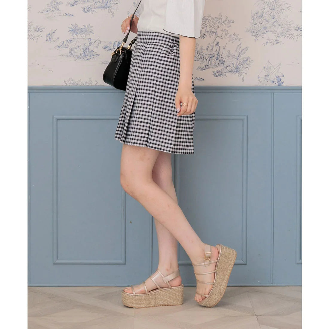 ems excite 高腰黑白格仔百褶裙 [BT240]