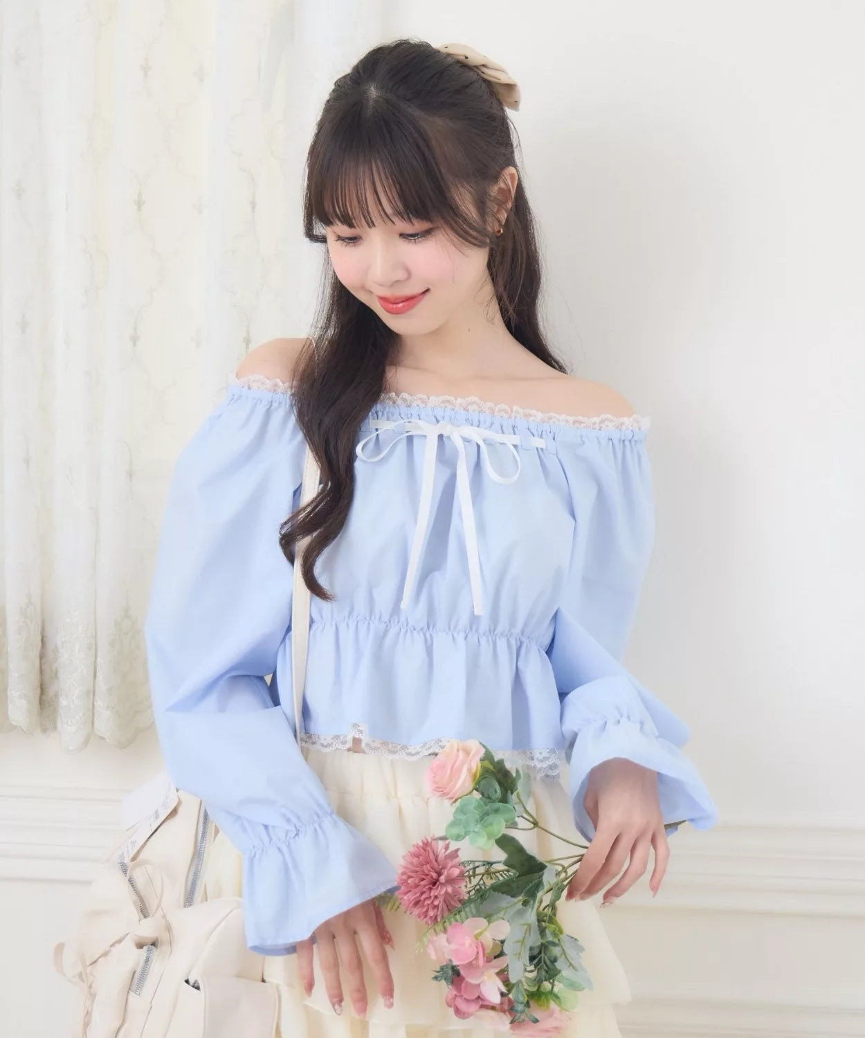 ems excite 蕾絲邊蝴蝶結綁帶上衣 [TP362]