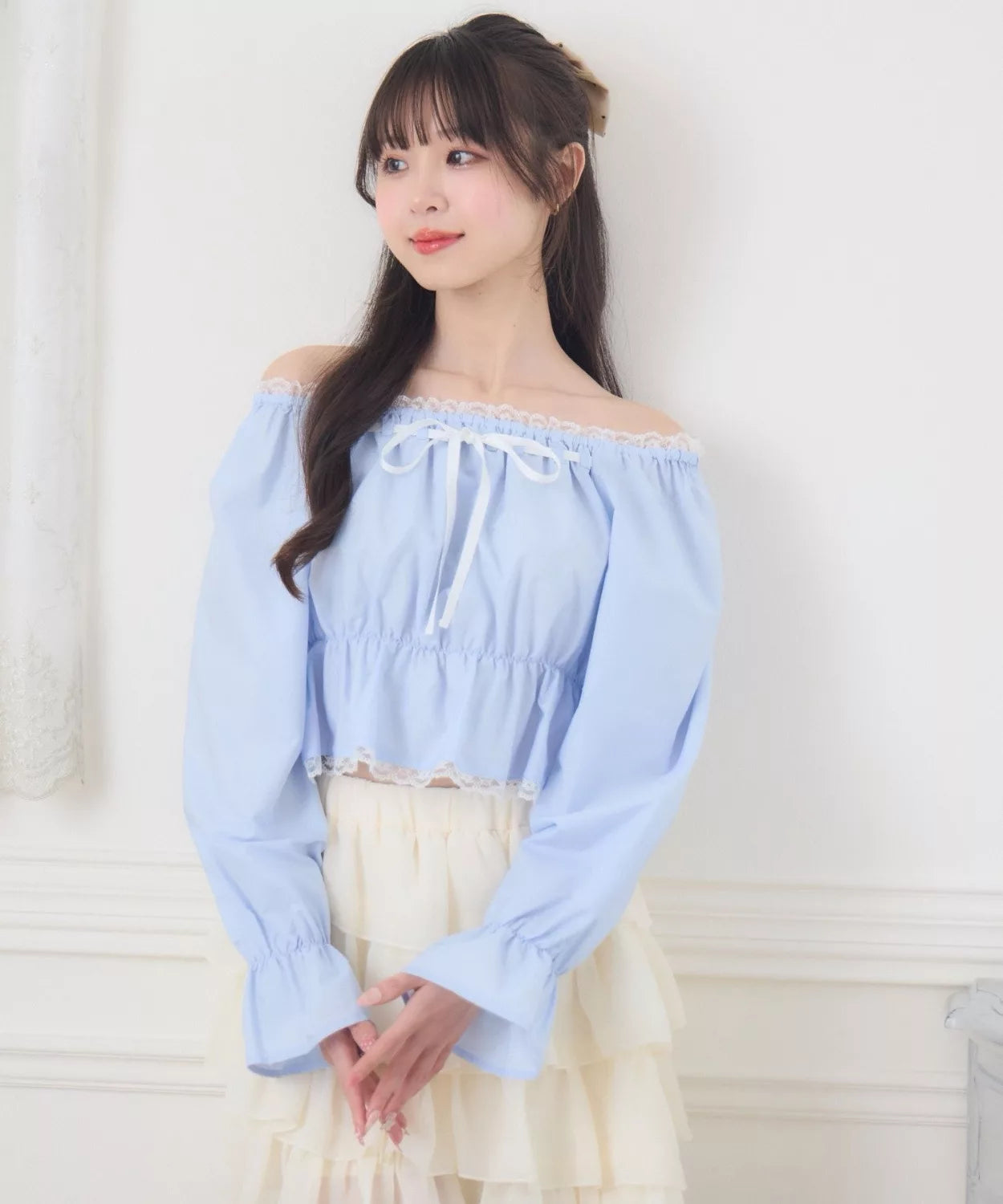 ems excite 蕾絲邊蝴蝶結綁帶上衣 [TP362]