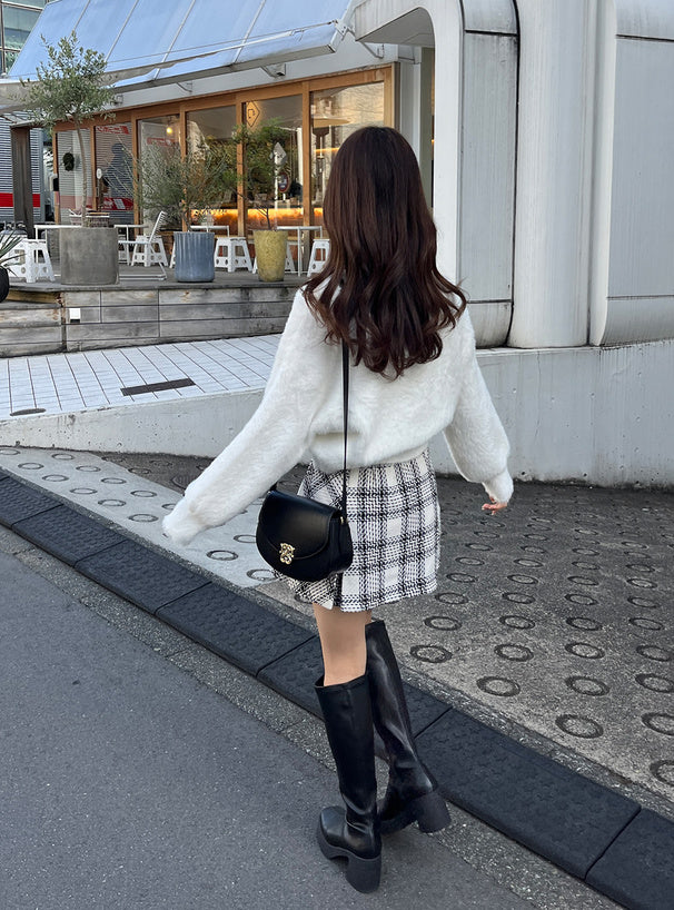 羽毛針織花卉珍珠紐扣外套 [OT174]